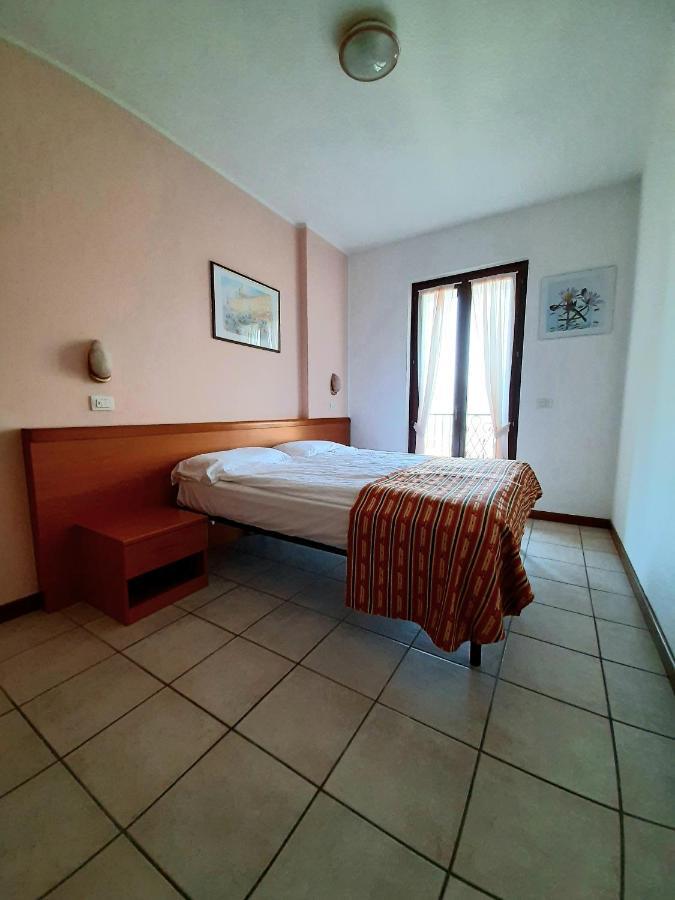 Appartamenti Elisabeth Brenzone Extérieur photo