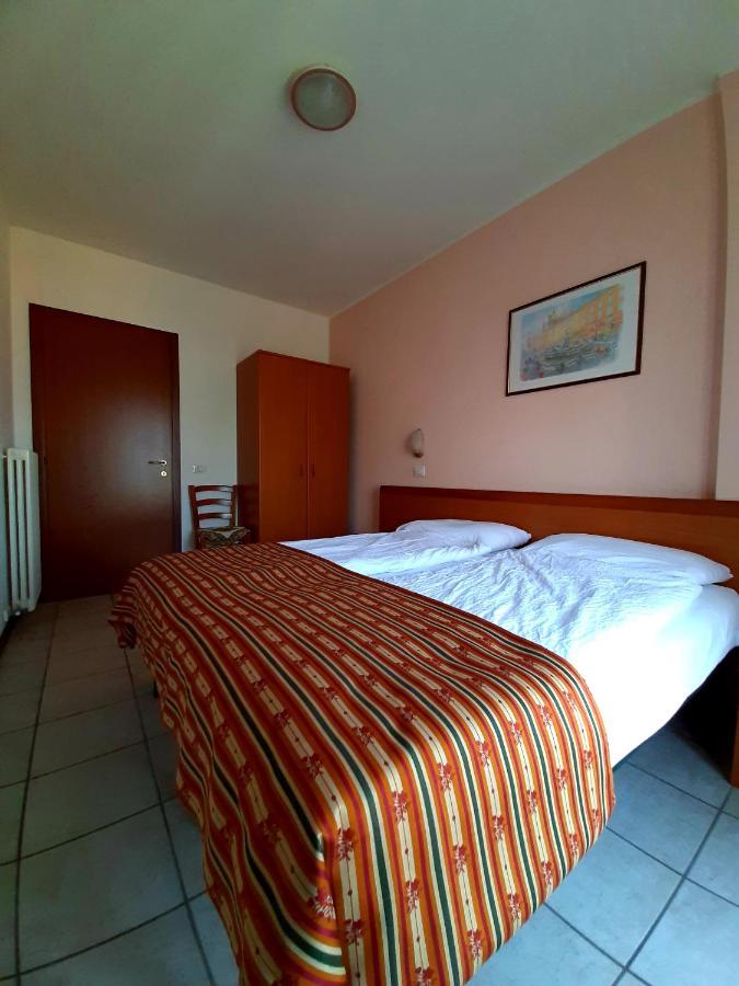 Appartamenti Elisabeth Brenzone Extérieur photo